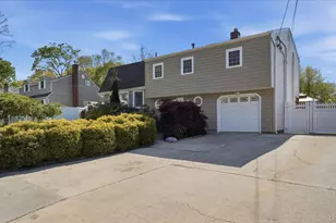 20 Camp Dr, Selden, NY 11784 - Photo 2