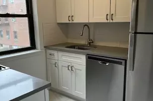 46-31 215th Pl, Bayside, NY 11361 - Photo 18