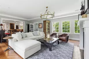 140 Remington Rd, Manhasset, NY 11030 - Photo 18