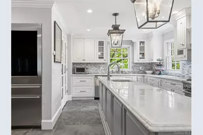 140 Remington Road, Manhasset, NY 11030 - Photo 10