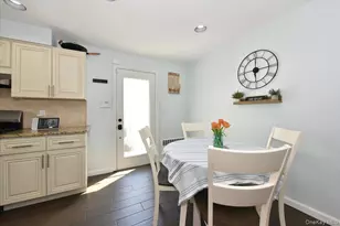 2115 Jefferson St, Merrick, NY 11566 - Photo 16