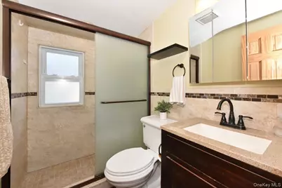 2115 Jefferson Street, Merrick, NY 11566 - Photo 22