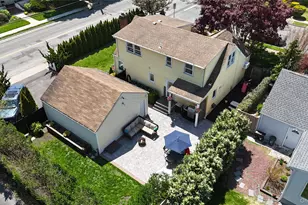 2115 Jefferson St, Merrick, NY 11566 - Photo 34