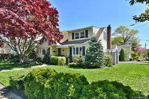 2115 Jefferson St, Merrick, NY 11566 - Photo 4