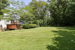199 Hanson Ln, New Rochelle, NY 10804 - Photo 12