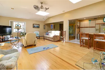 199 Hanson Lane, New Rochelle, NY 10804 - Photo 8