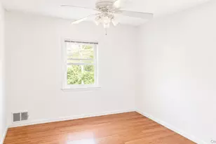 73-45 197th St, Fresh Meadows, NY 11366 - Photo 20