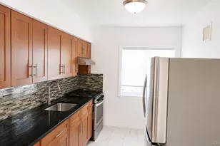 73-45 197th St, Fresh Meadows, NY 11366 - Photo 18