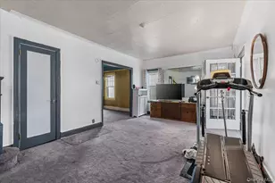 9322 245th St, Floral Park, NY 11001 - Photo 4