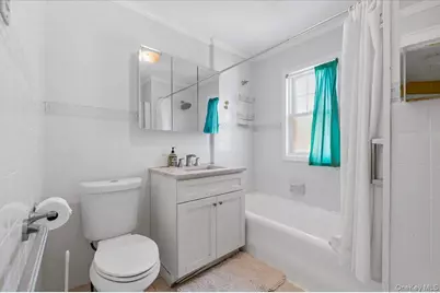 93-22 245th Street, Floral Park, NY 11001 - Photo 20