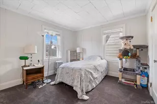 9322 245th St, Floral Park, NY 11001 - Photo 22