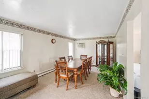 75 2nd Pl, Central Islip, NY 11722 - Photo 8