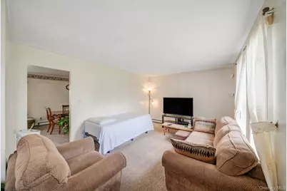 75 2nd Place, Central Islip, NY 11722 - Photo 6