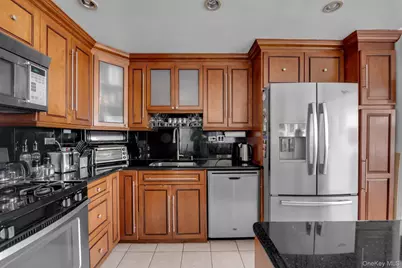 125-10 Queens Boulevard #2009, Kew Gardens, NY 11415 - Photo 8