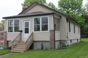 1 Chestnut St, Cornwall, NY 12518 - Photo 2