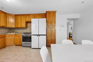 8 Elm St, Spring Valley, NY 10977 - Photo 8