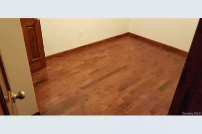 10515 Jamaica Avenue, Richmond Hill, NY 11418 - Photo 22