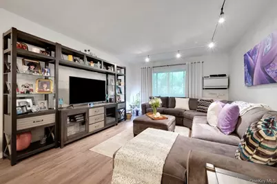 117 De Haven Drive #153, Yonkers, NY 10703 - Photo 6