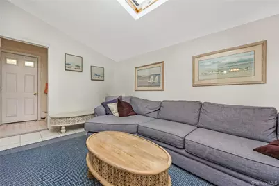 32 Buffalo Avenue, Long Beach, NY 11561 - Photo 12