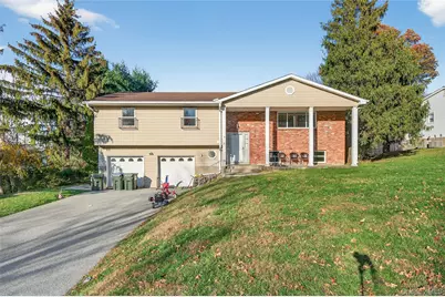 3 Roanoke, Monroe, NY 10950 - Photo 2