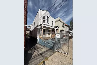1129 Beach Avenue, Bronx, NY 10472 - Photo 1