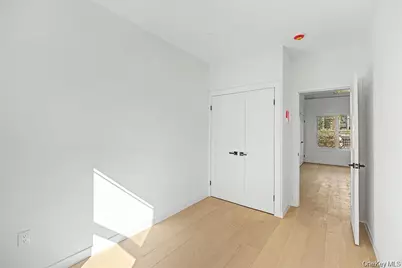 9307 69th Avenue, Forest Hills, NY 11375 - Photo 18