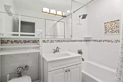 333 E Broadway #4K, Long Beach, NY 11558 - Photo 22