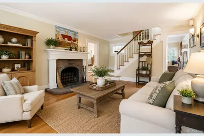 180 Primrose Road, Williston Park, NY 11596 - Photo 2