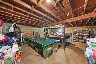13 Kupperman Ln, Monsey, NY 10952 - Photo 32
