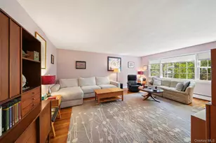 13 Kupperman Ln, Monsey, NY 10952 - Photo 16