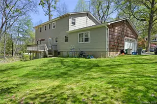 13 Kupperman Ln, Monsey, NY 10952 - Photo 6