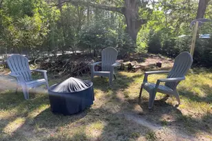 332 Canoe Pl Rd, Southampton, NY 11968 - Photo 16