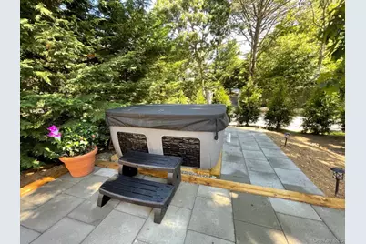 332 Canoe Place Road, Southampton, NY 11968 - Photo 12