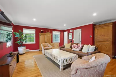 29 E Kinnicutt Road, Pound Ridge, NY 10576 - Photo 18