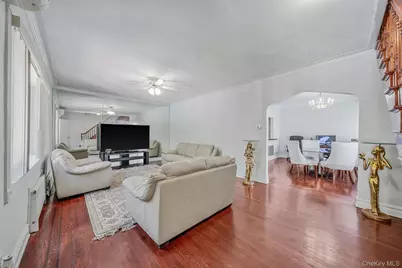 51-78 72nd Place, Maspeth, NY 11377 - Photo 6