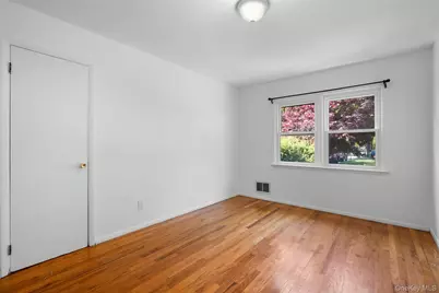 71 Bacon Place, Yonkers, NY 10710 - Photo 22