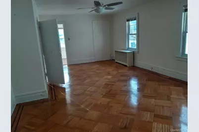 159-32 Normal Road #2nd floor, Jamaica, NY 11432 - Photo 6