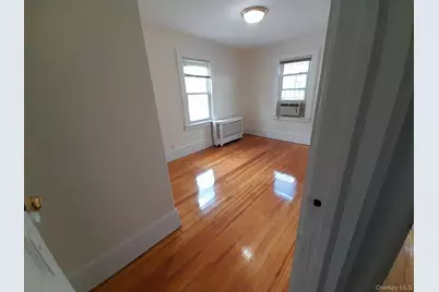 159-32 Normal Road #2nd floor, Jamaica, NY 11432 - Photo 12