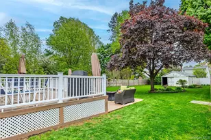 22 W Maple Rd, Greenlawn, NY 11740 - Photo 4