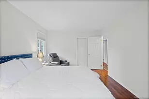 22 W Maple Rd, Greenlawn, NY 11740 - Photo 44