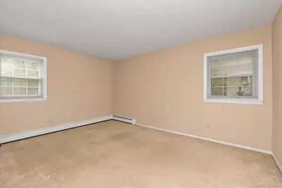 21 Beech Place, Huntington, NY 11743 - Photo 16