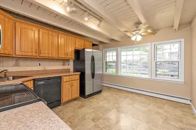 21 Beech Place, Huntington, NY 11743 - Photo 8