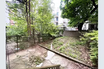 2537 Church Ave #1R, Brooklyn, NY 11226 - Photo 10