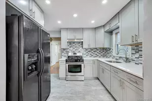 64 Spar Dr, Mastic Beach, NY 11951 - Photo 8