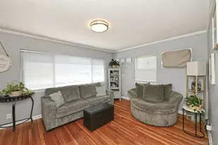 36 Millwood Ln, Merrick, NY 11566 - Photo 6
