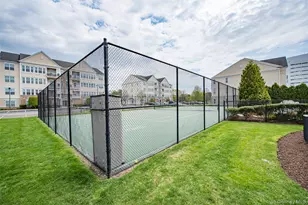 2232 Finch Ln, Central Islip, NY 11722 - Photo 20