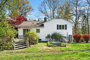 47 Burrow Rd, Highland Mills, NY 10930 - Photo 48