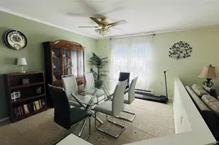 541 Stratford Ln, Ridge, NY 11961 - Photo 10