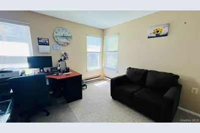 541 Stratford Lane, Ridge, NY 11961 - Photo 16
