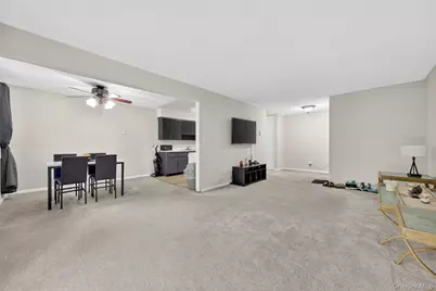10 Oakwood Terrace #65, New Windsor, NY 12553 - Photo 6